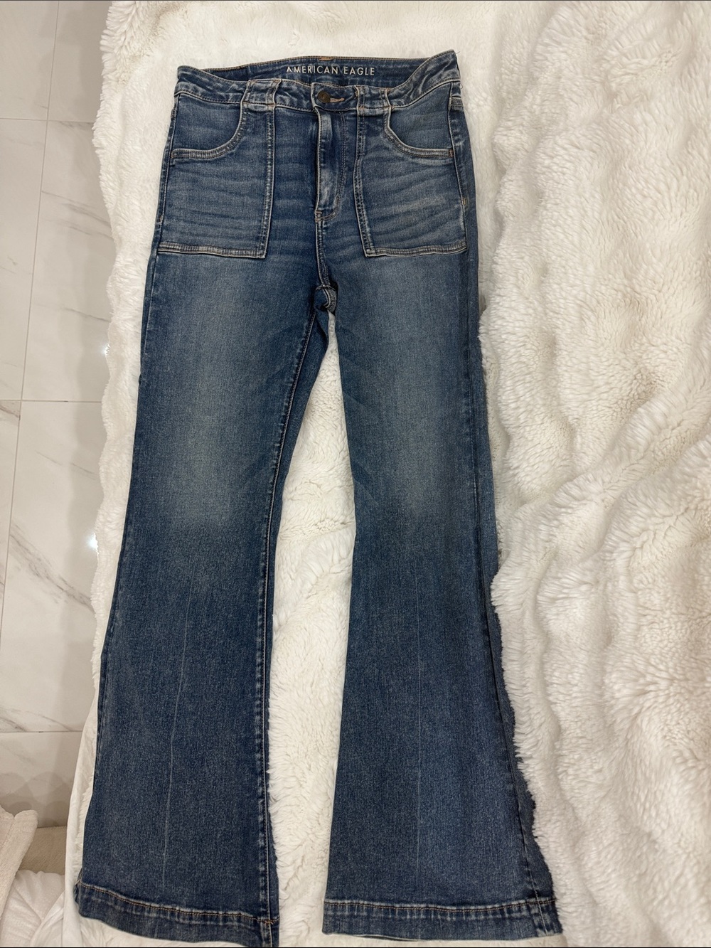 American Eagle Outfitters Women's Medium Blue High-Rise Stretch Jeans
